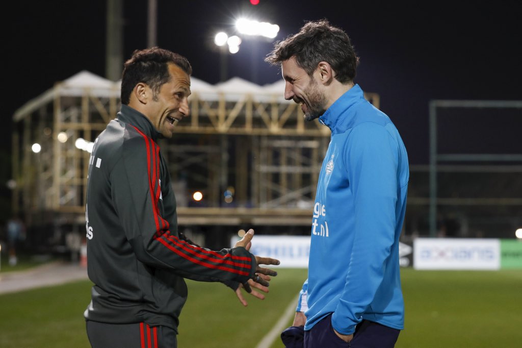 杆将球送上 杆将球送上